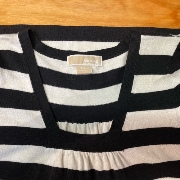 Michael Kors Short Sleeve Knit Shirt 👚 Petite Small - Picture 5 of 7